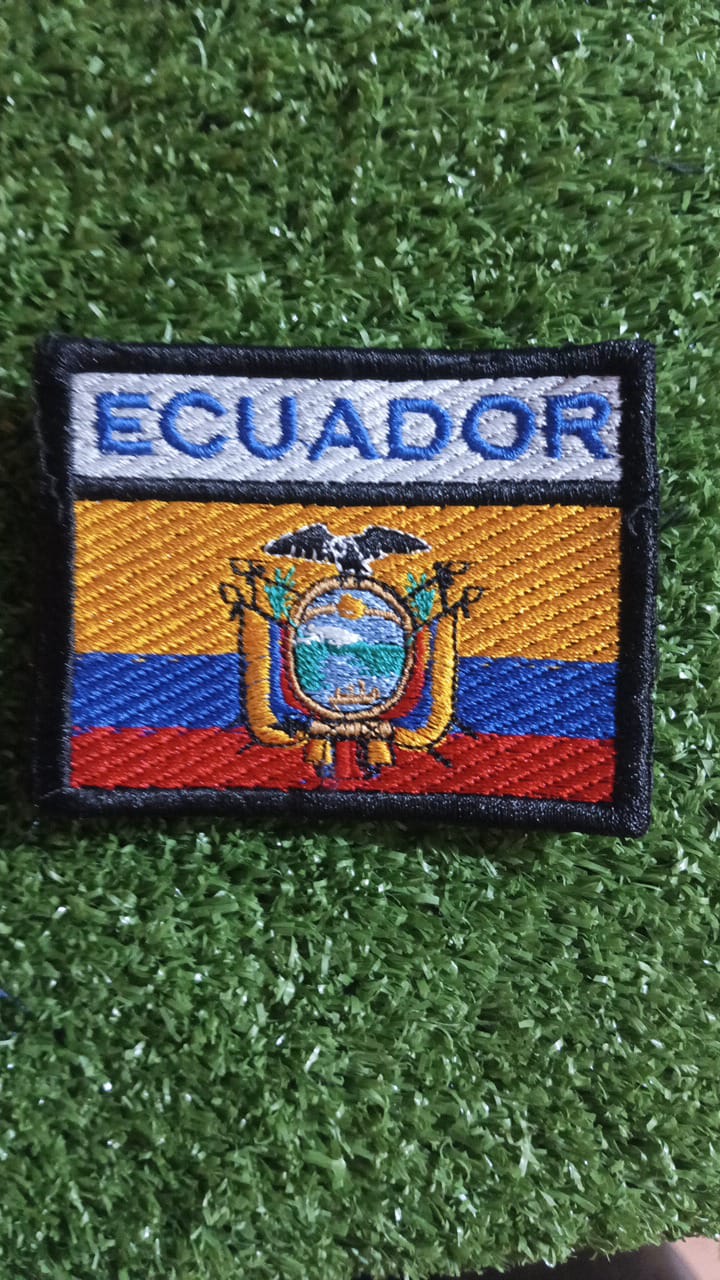 PARCHES DE SELLOS BORDADOS