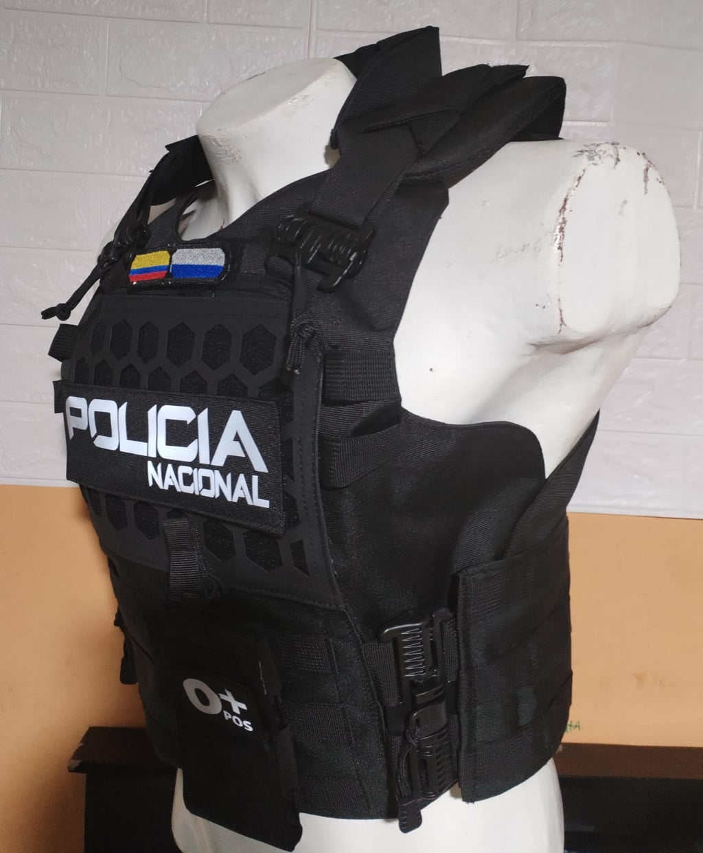 CHALECOS  DELTA BASICO REGULAR